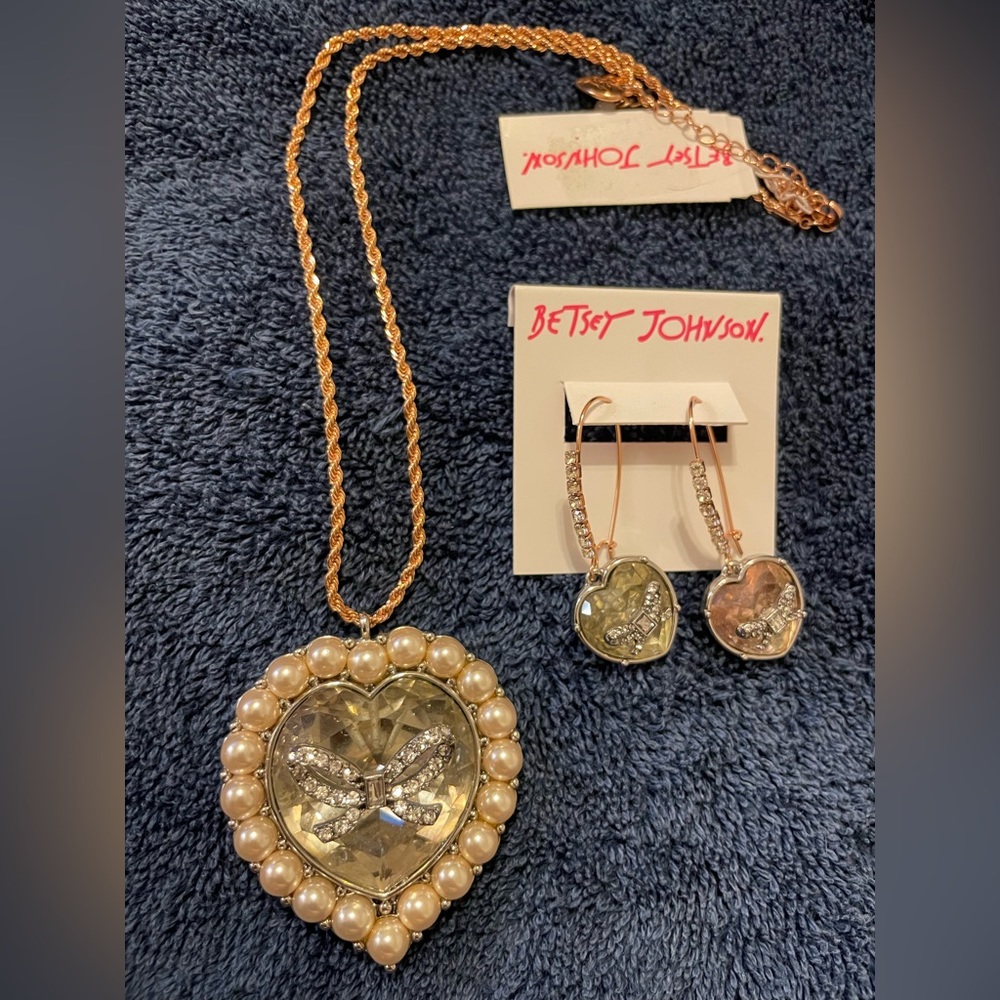 Betsey Johnson Heart and Bow Necklace & Earrings Set